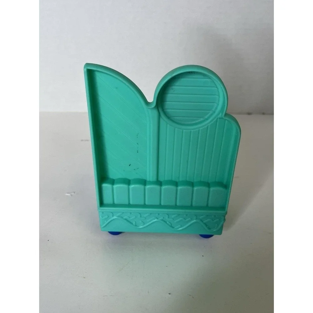 LOL‎ SURPRISE OMG DOLL HOUSE REPLACEMENT PART DINING ROOM BOOTH CHAIR Pink